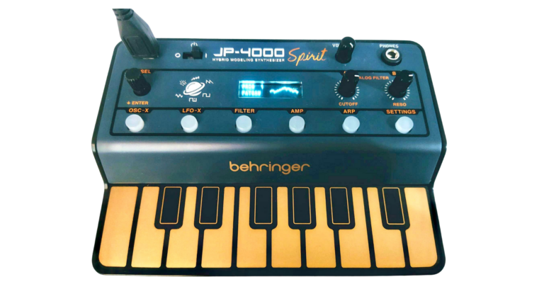Behringer JP-4000 Synthesizer
